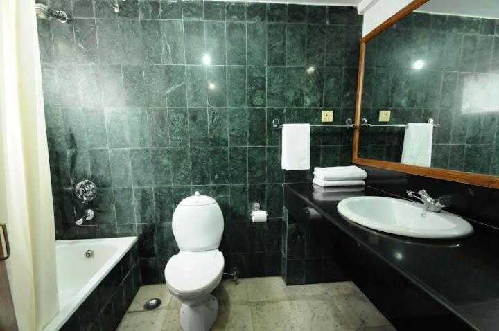 Hotel Clarion Katmandu Zewnętrze zdjęcie